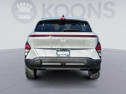 2026 Hyundai KONA SE