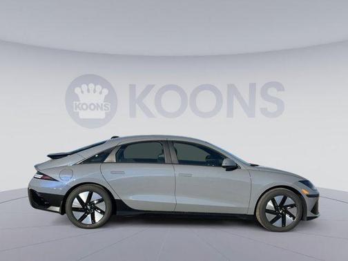 2025 Hyundai IONIQ 6 SE