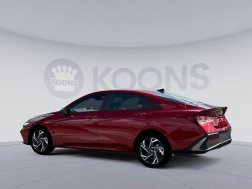 2025 Hyundai ELANTRA Sport