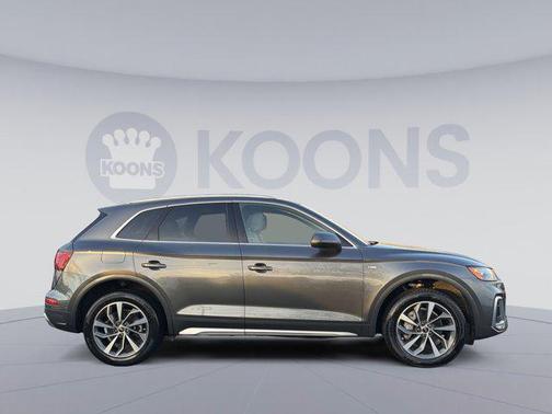 2022 Audi Q5 45 S line Premium