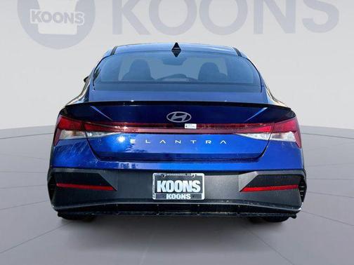 2025 Hyundai ELANTRA Sport