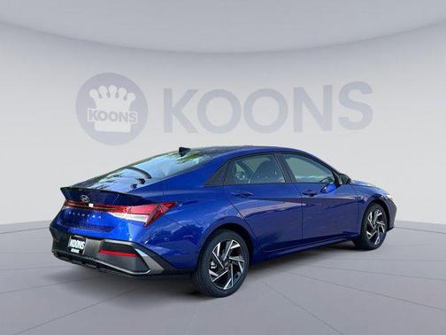 2025 Hyundai ELANTRA Sport