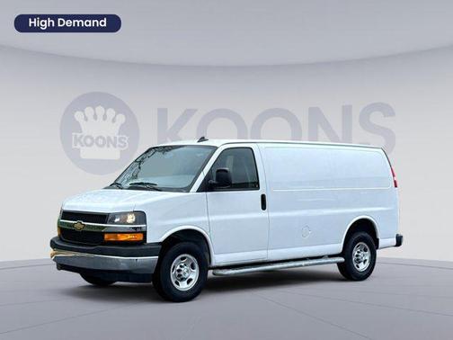 2022 Chevrolet Express 2500 RWD 2500 Regular Wheelbase WT