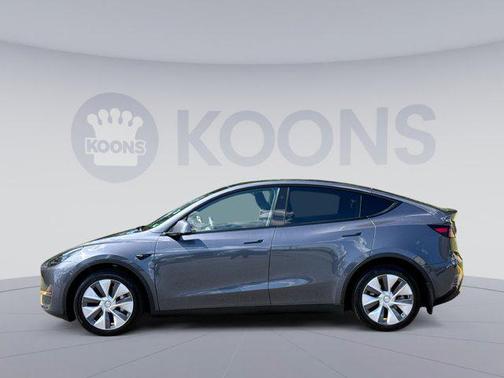 2023 Tesla Model Y Long Range Dual Motor All-Wheel Drive