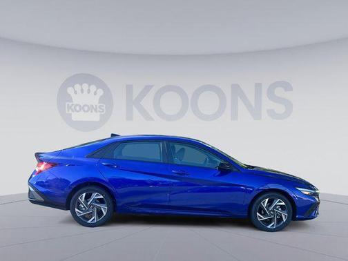 2025 Hyundai ELANTRA HEV SEL Sport