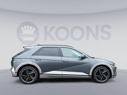 2025 Hyundai IONIQ 5 Limited