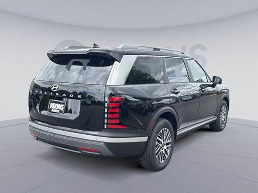 Abyss Black Pearl 2026 Hyundai PALISADE SEL Premium 8P
