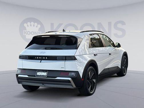 2025 Hyundai IONIQ 5 SEL
