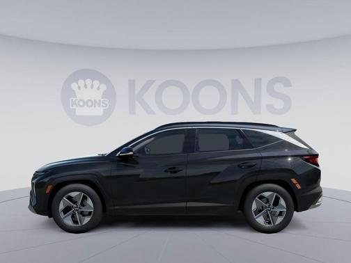 Phantom Black 2026 Hyundai TUCSON SEL Plus