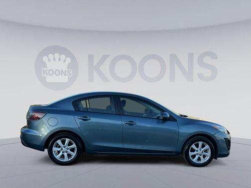 2011 Mazda Mazda3 i Touring