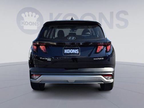 2026 Hyundai TUCSON Hybrid Blue SE