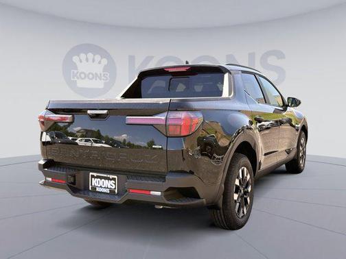 Phantom Black 2026 Hyundai SANTA CRUZ SEL Activity