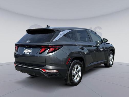 Amazon Gray 2023 Hyundai TUCSON SE
