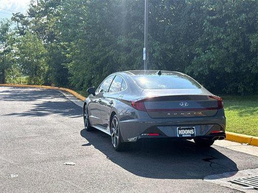 2022 Hyundai SONATA SEL Plus