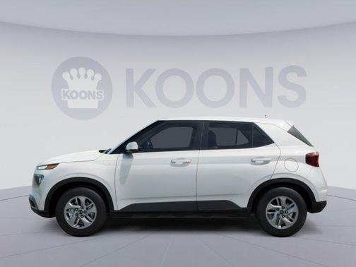 2025 Hyundai VENUE SE