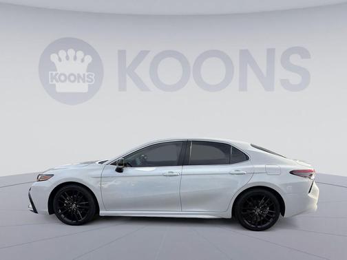 Ice Edge 2023 Toyota Camry XSE