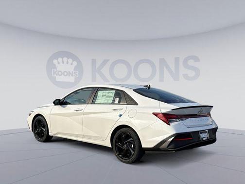 2026 Hyundai ELANTRA HEV SEL Sport