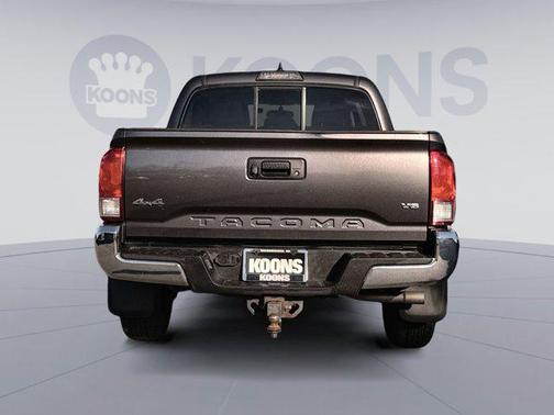 2017 Toyota Tacoma SR5