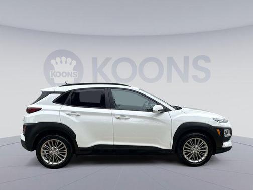 2021 Hyundai KONA SEL