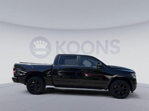 Diamond Black Crystal Pearlcoat 2023 RAM 1500 Laramie
