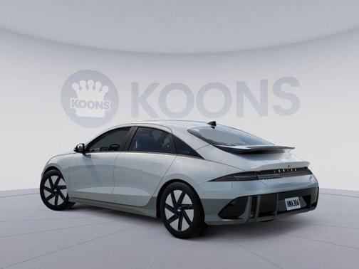 2025 Hyundai IONIQ 6 SE