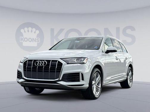 2023 Audi Q7 55 Premium Plus