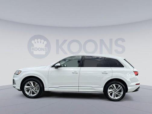 2023 Audi Q7 55 Premium Plus