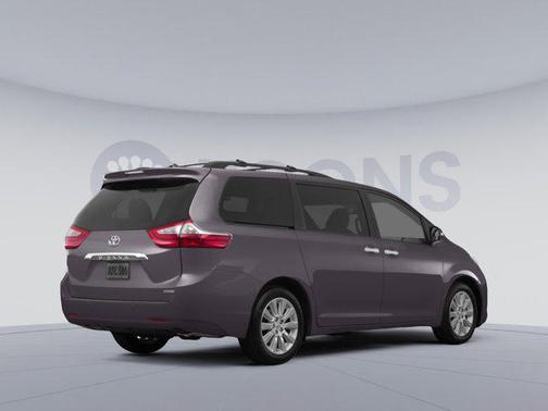 2015 Toyota Sienna XLE