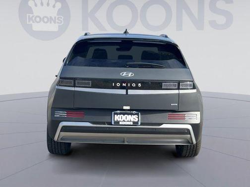 2025 Hyundai IONIQ 5 SEL