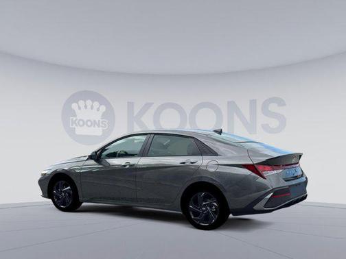 2026 Hyundai ELANTRA Sport