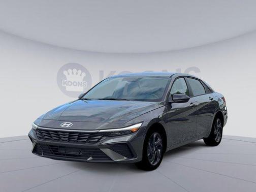 2026 Hyundai ELANTRA Sport