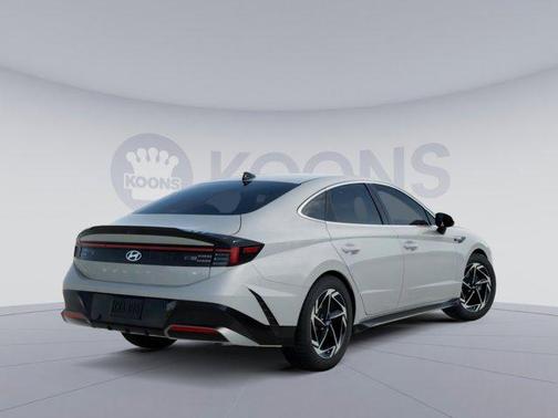 2026 Hyundai SONATA SEL