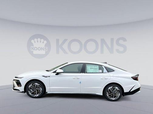 2026 Hyundai SONATA SEL