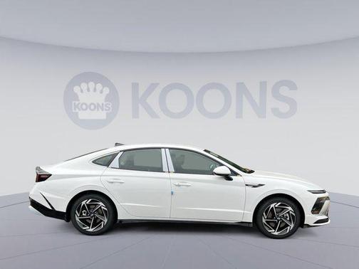 2026 Hyundai SONATA SEL