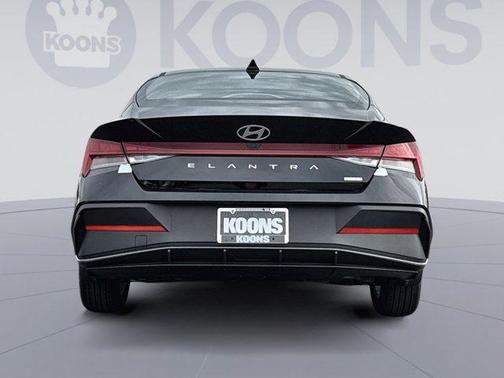 2026 Hyundai ELANTRA HEV Blue