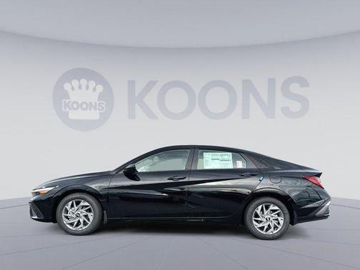 2026 Hyundai ELANTRA HEV Blue