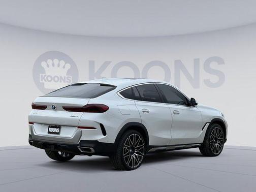 2021 BMW X6 xDrive40i
