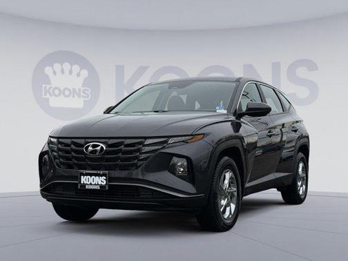 2023 Hyundai TUCSON SE