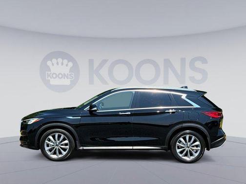 2022 INFINITI QX50 LUXE AWD