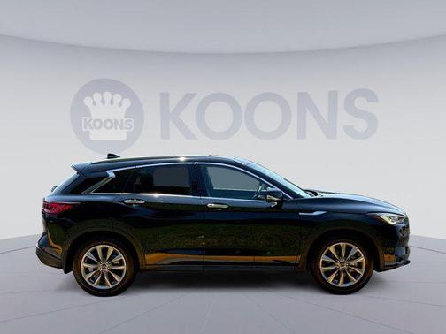 2022 INFINITI QX50 LUXE AWD