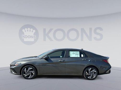 2025 Hyundai ELANTRA HEV SEL Sport