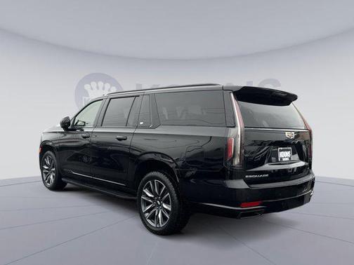 2023 Cadillac Escalade ESV Sport