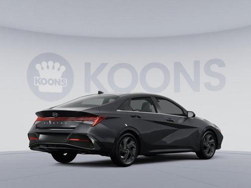2025 Hyundai ELANTRA Limited