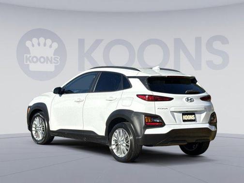 2021 Hyundai KONA SEL Plus
