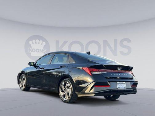 2025 Hyundai ELANTRA HEV Limited