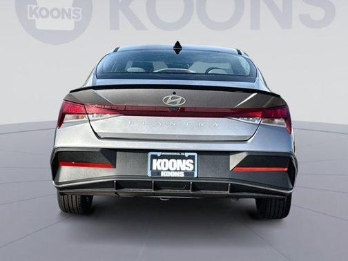 2026 Hyundai ELANTRA Sport