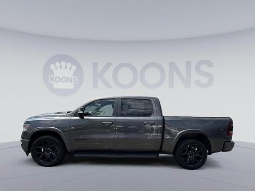 Granite Crystal Metallic Clearcoat 2022 RAM 1500 Laramie