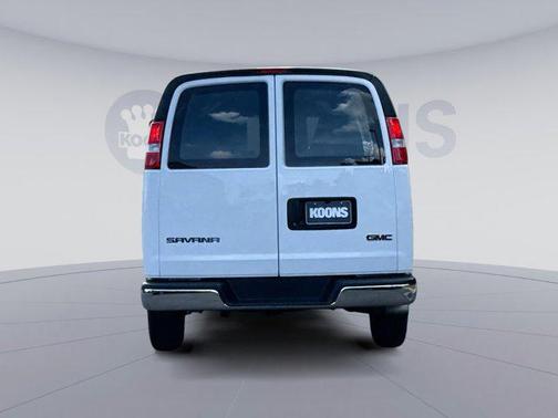2023 GMC Savana 2500 Work Van