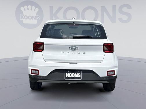 Lunar White 2026 Hyundai VENUE SE