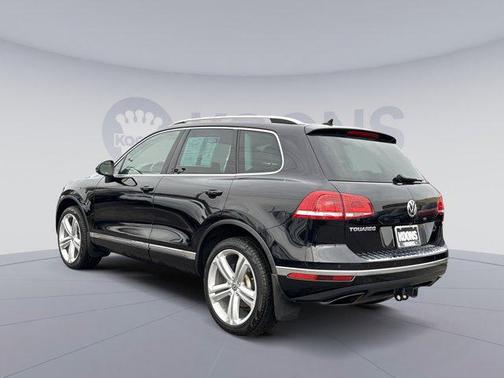 2017 Volkswagen Touareg V6 Executive